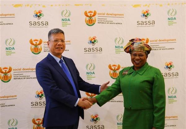 Le Vietnam et l Afrique du Sud partagent d’expérience dans le développement de l assurance sociale