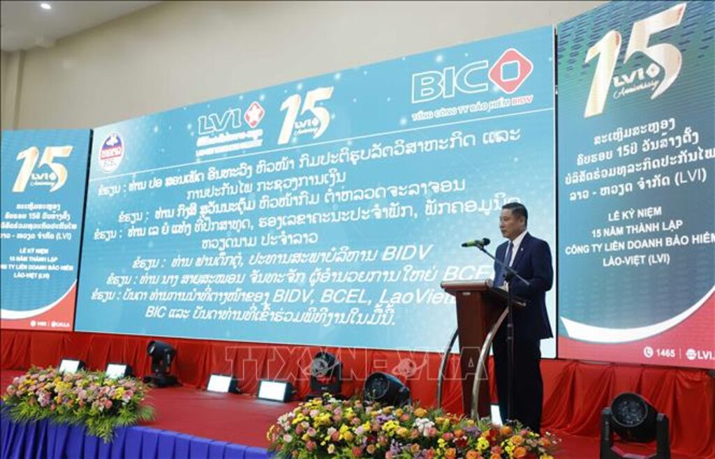 La Compagnie d assurance Laos - Vietnam souffle ses 15 bougies
