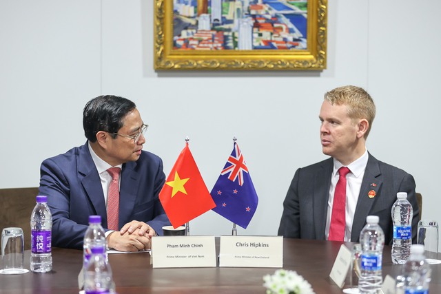 Le Premier ministre Pham Minh Chinh rencontre son homologue néo-zélandais