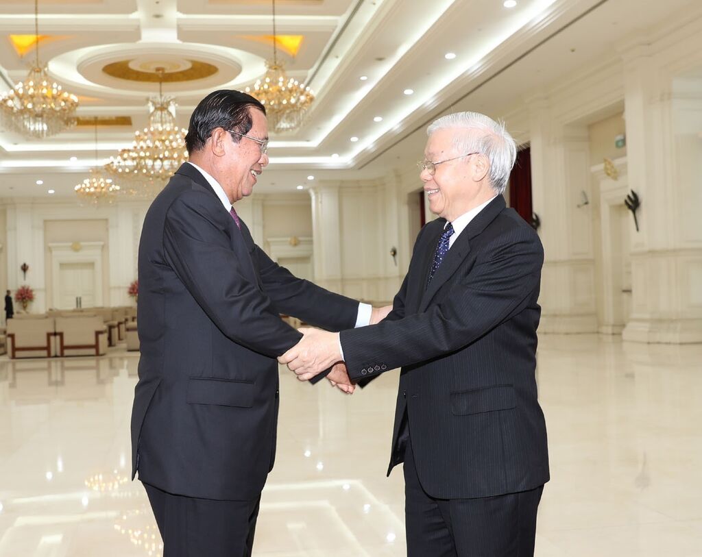 Félicitations pour le 72e anniversaire du Parti du peuple cambodgien