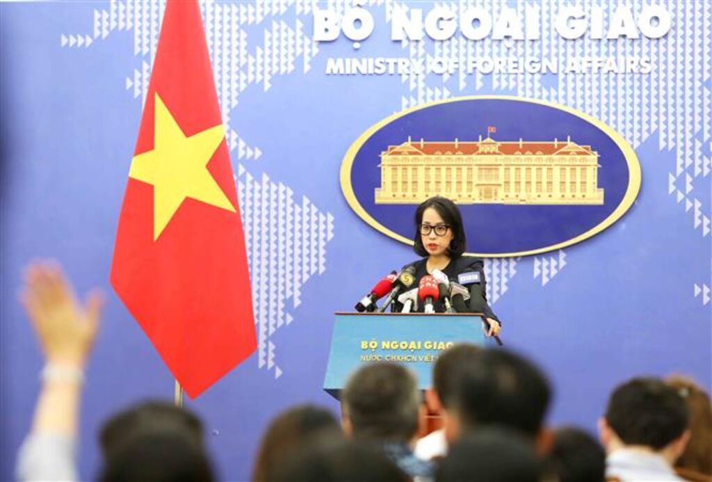 Promouvoir et utiliser des produits avec la «ligne en neuf traits» au Vietnam sont contraires à la loi