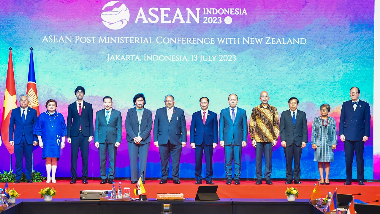 AMM-56 les partenaires s engagent à soutenir le rôle central de l ASEAN
