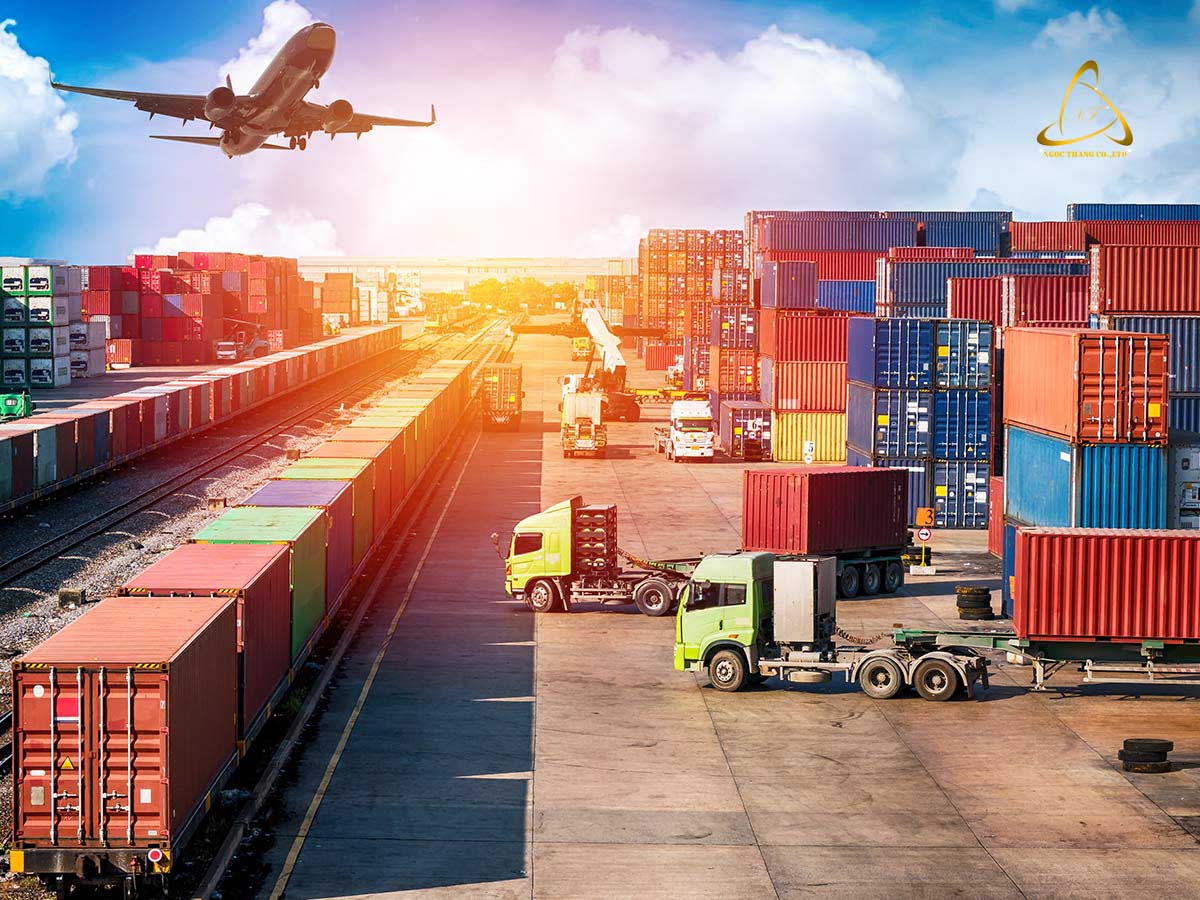 Coopération régionale et internationale pour le développement des services logistiques