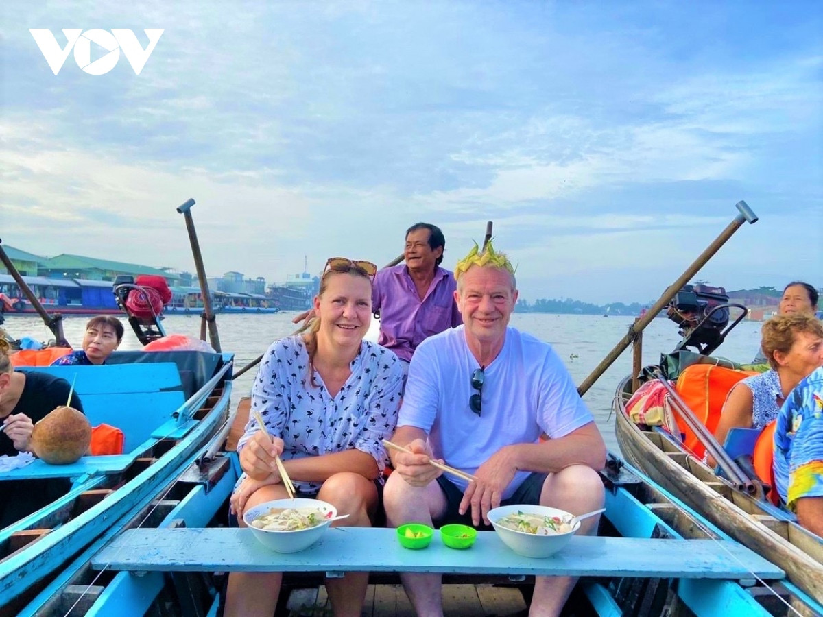 Les entreprises de voyage anticipent une aubaine pendant la haute saison de fin d année