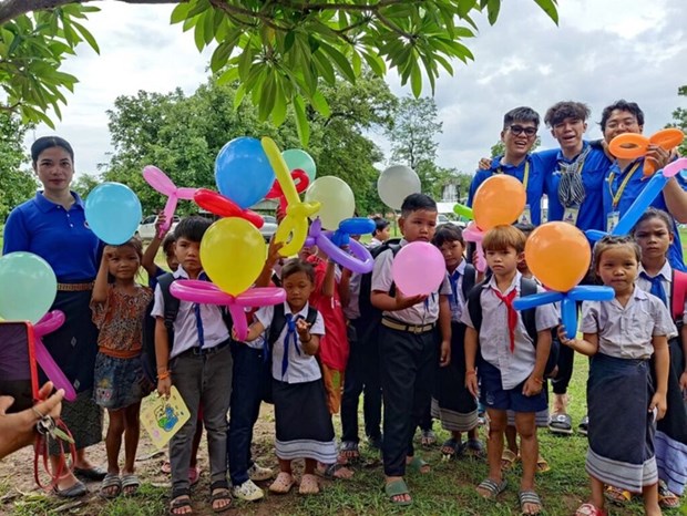 L’empreinte des jeunes volontaires vietnamiens au Laos