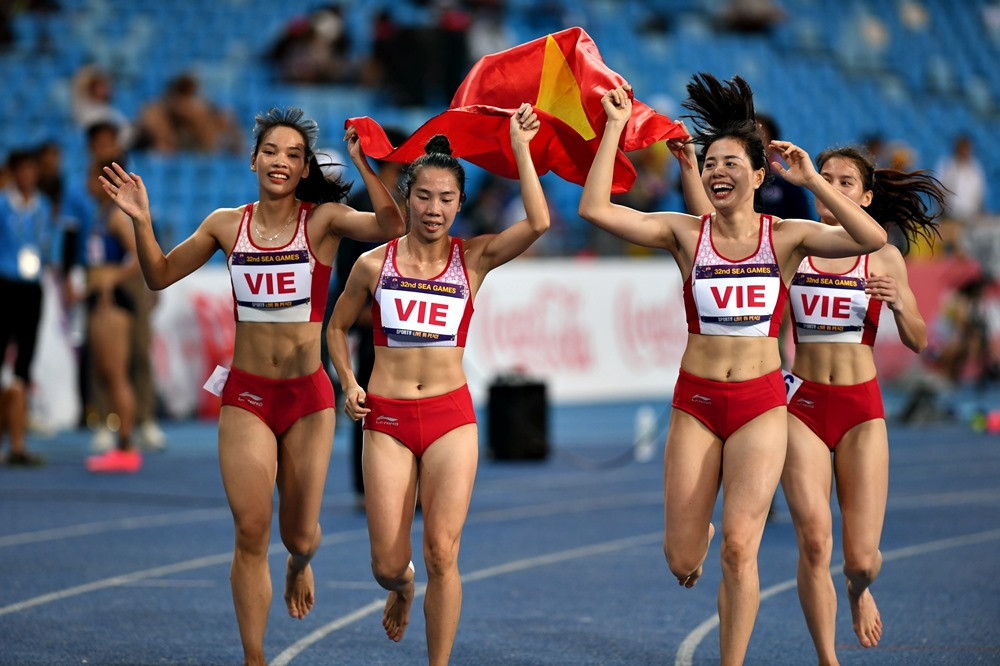 Championnats d Asie d athlétisme le Vietnam remporte l or au 4x400m féminin