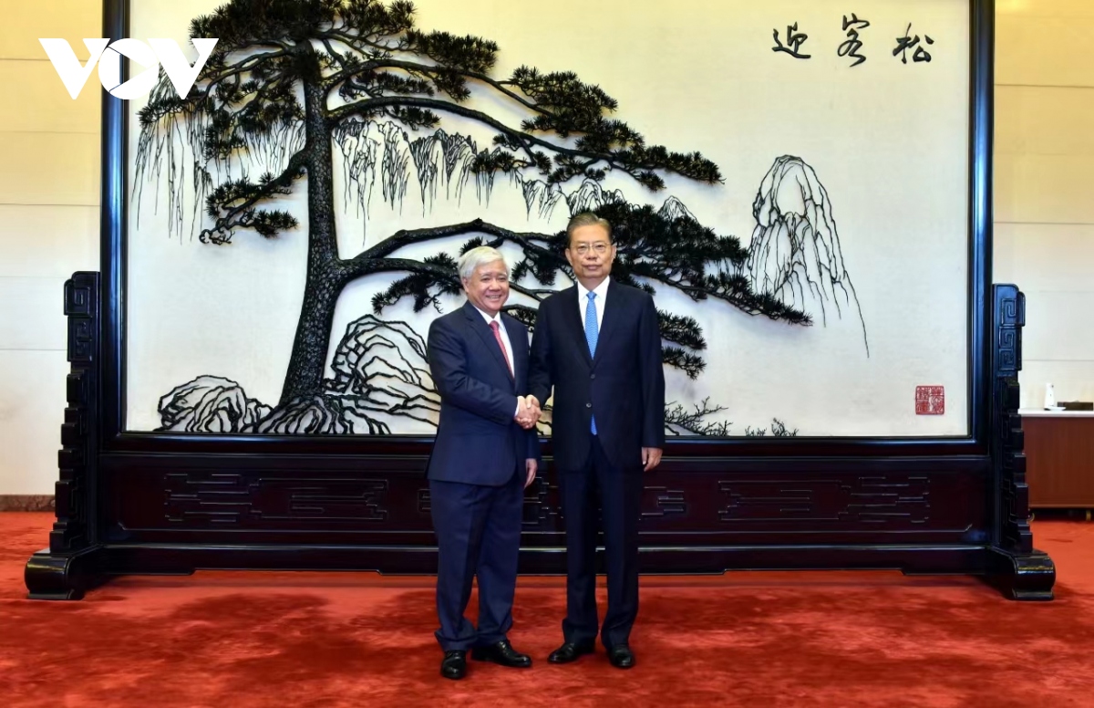 Entrevue entre le président du CC du FPV et le président de l’APN de Chine