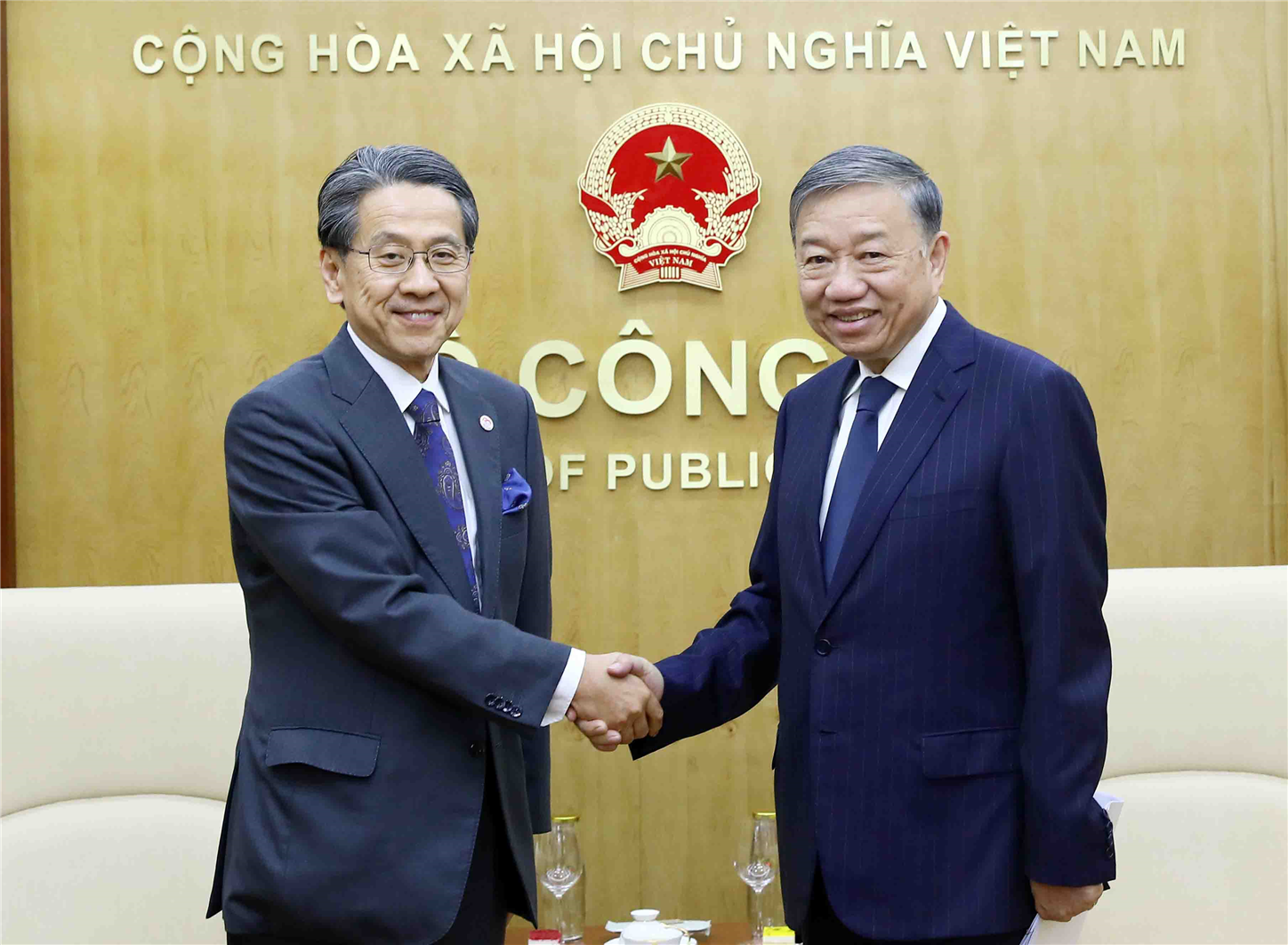 Le Vietnam veut un soutien japonais à l’amélioration des capacités d’application de la loi