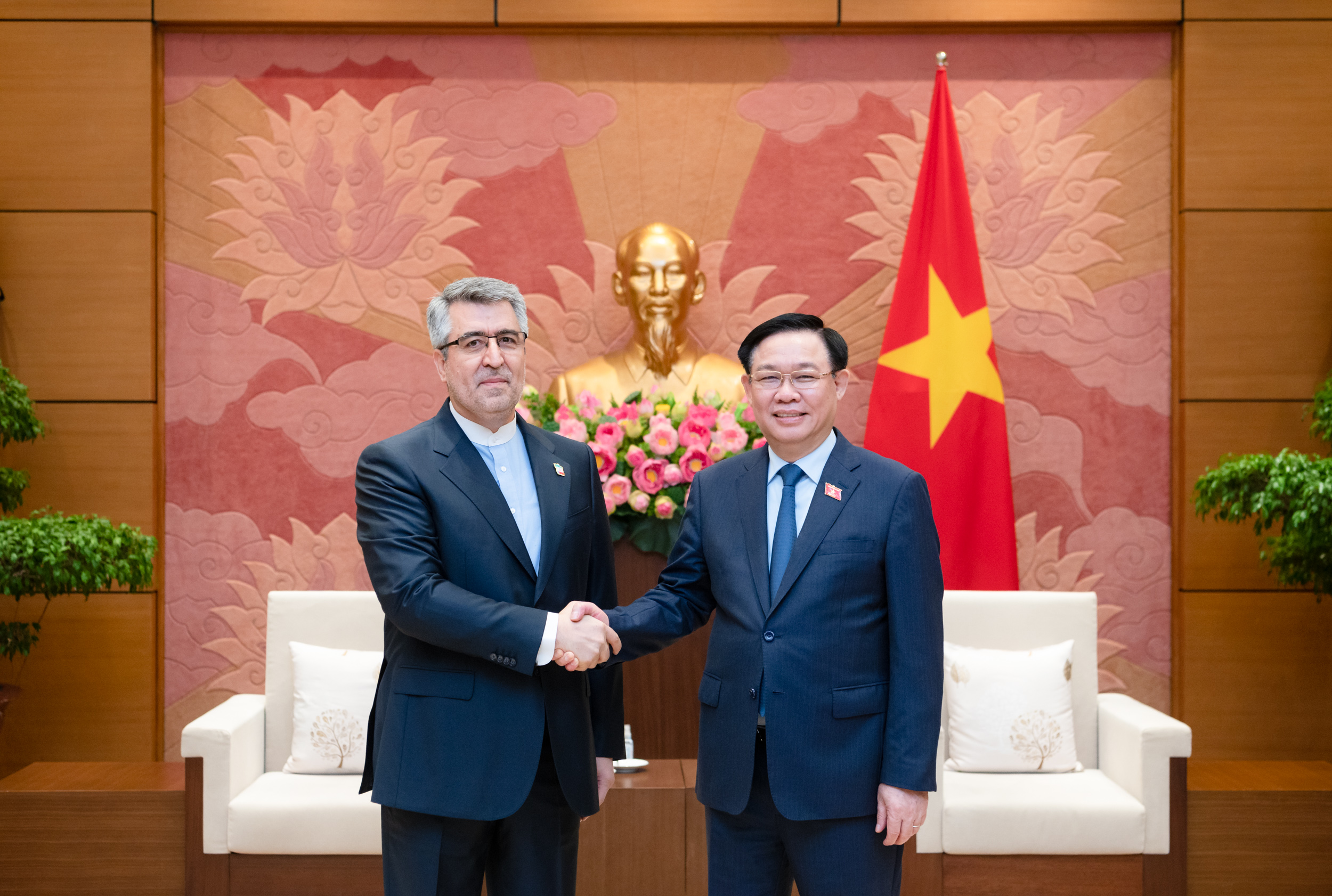Renforcement de la coopération parlementaire entre le Vietnam et l’Iran