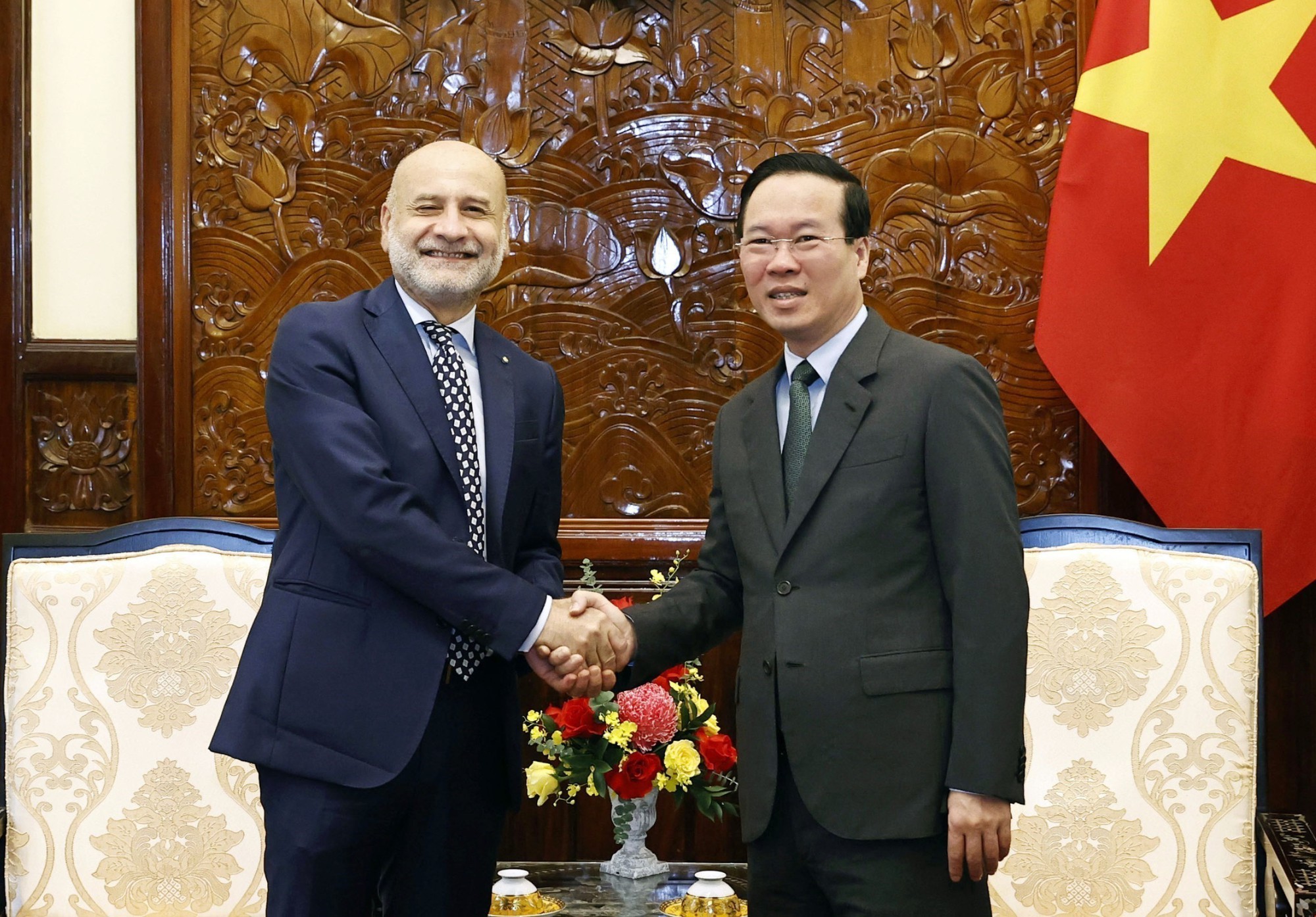 Le président Vo Van Thuong reçoit l ambassadeur italien au Vietnam