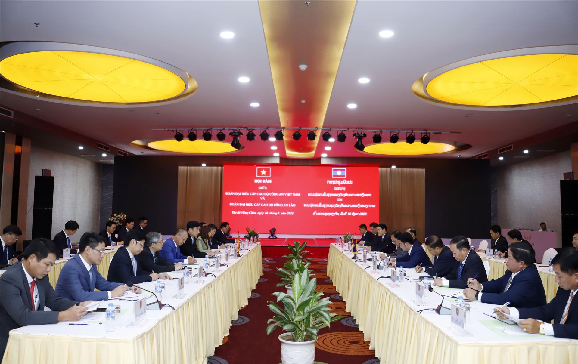 Vietnam-Laos les ministères de la Sécurité publique boostent leur coopération