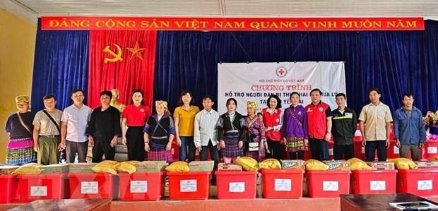 La Croix-Rouge du Vietnam au chevet des personnes touchées par les inondations à Yen Bai