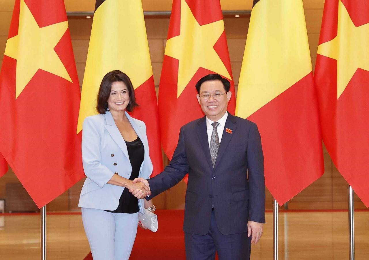 Vietnam-Belgique entretien Vuong Dinh Hue - Stéphanie D Hose