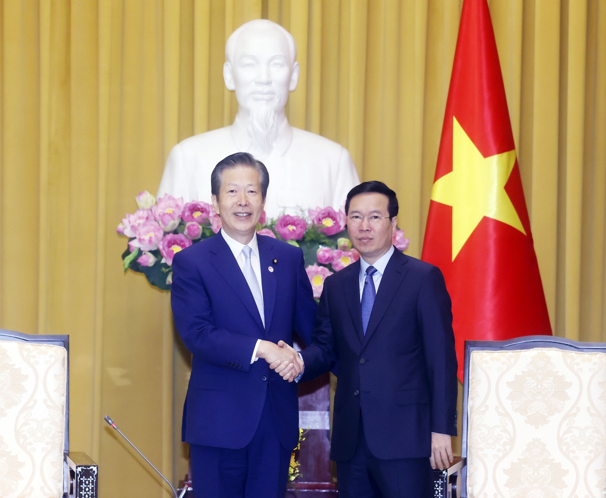 Le président Vo Van Thuong reçoit une délégation du Parti japonais Komeito