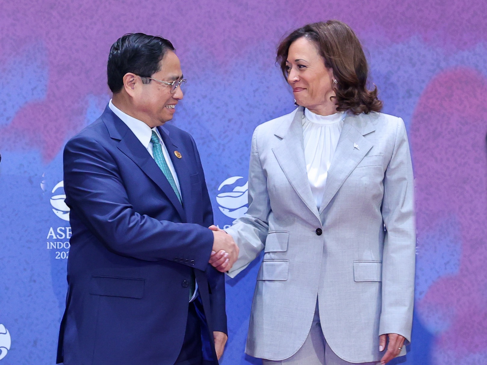 Le Premier ministre Pham Minh Chinh rencontre la vice-présidente américaine Kamala Harris