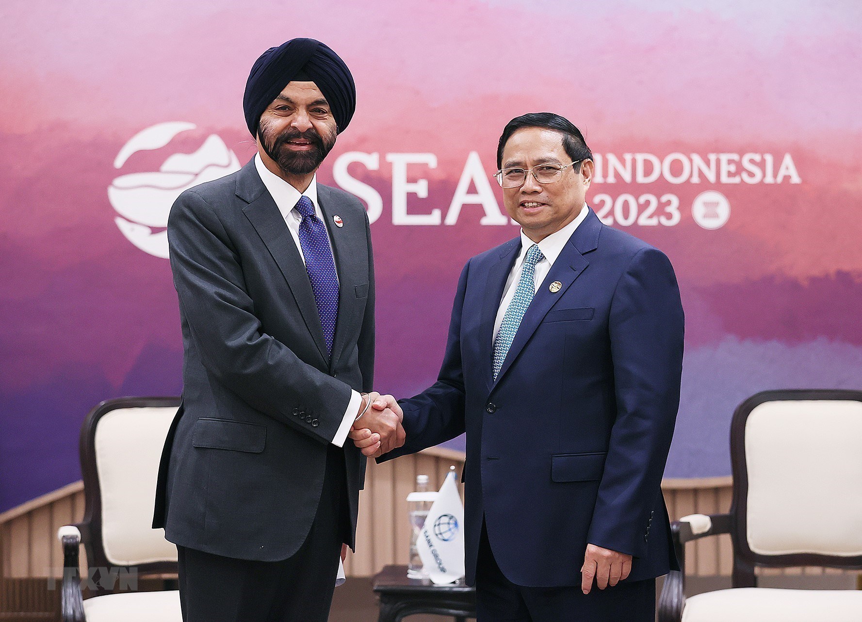 Le Premier ministre rencontre le président de la Banque mondiale en Indonésie