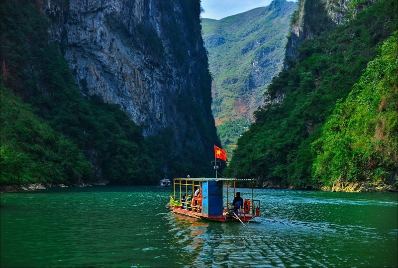Ha Giang les bateaux touristiques sur la rivière Nho Que de nouveau en activité depuis le 21 septembre