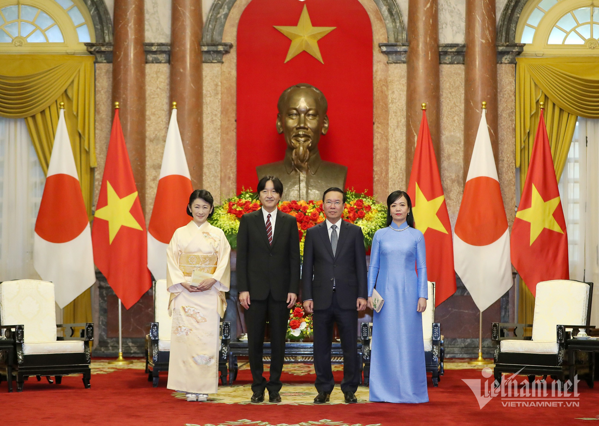 Le président Vo Van Thuong et son épouse ont reçu le prince héritier et la princesse du Japon