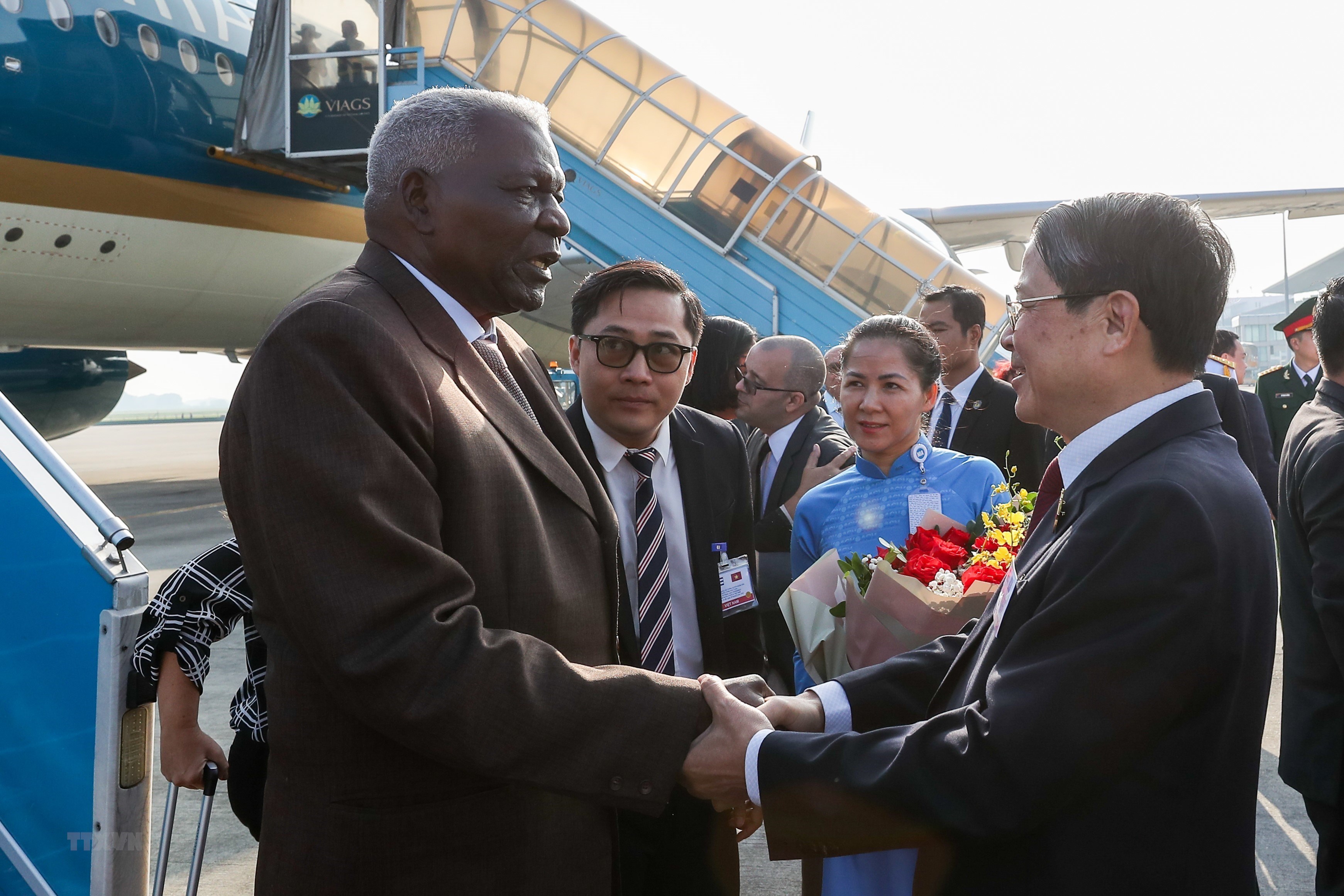 Le président de l’Assemblée nationale cubaine entame sa visite au Vietnam