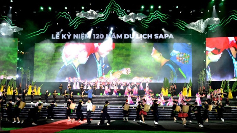 Célébration des 120 ans en tant que destination touristique de Sapa