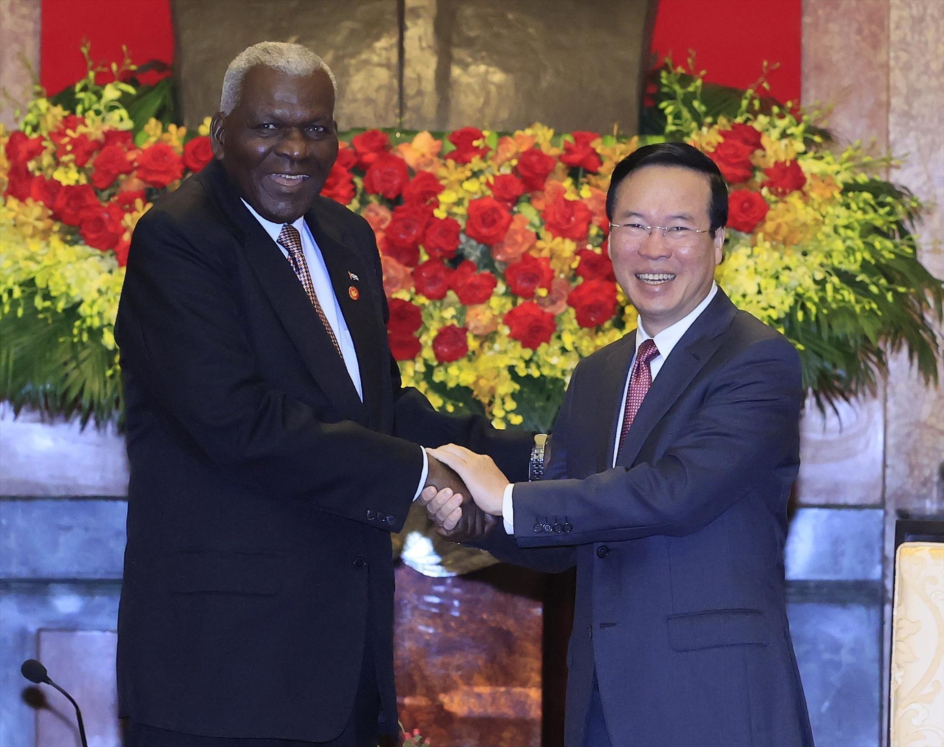 Le président Vo Van Thuong reçoit le président de l Assemblée nationale du Pouvoir populaire de Cuba