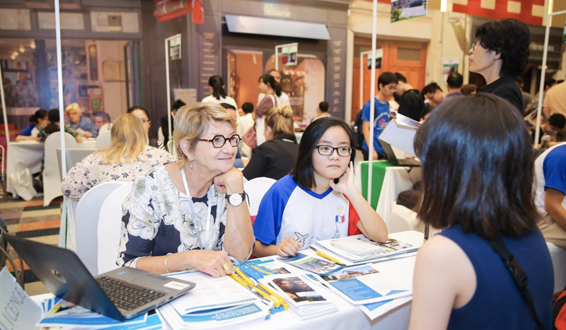 «Bienvenue en France » 36 établissements français viendront à la rencontre des étudiants vietnamiens