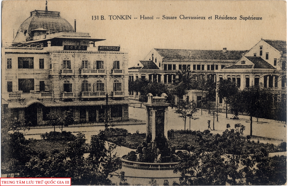 Une ancienne Hanoï à l exposition «Lac de l Épée restituée, l intersection Est-Ouest»