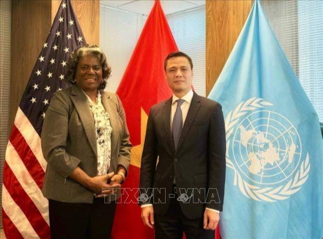 Le Vietnam et les États-Unis resserrent leur coopération sur les questions mondiales