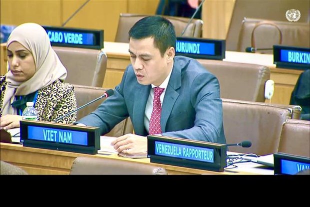 Le Vietnam souligne l’importance du respect du droit international