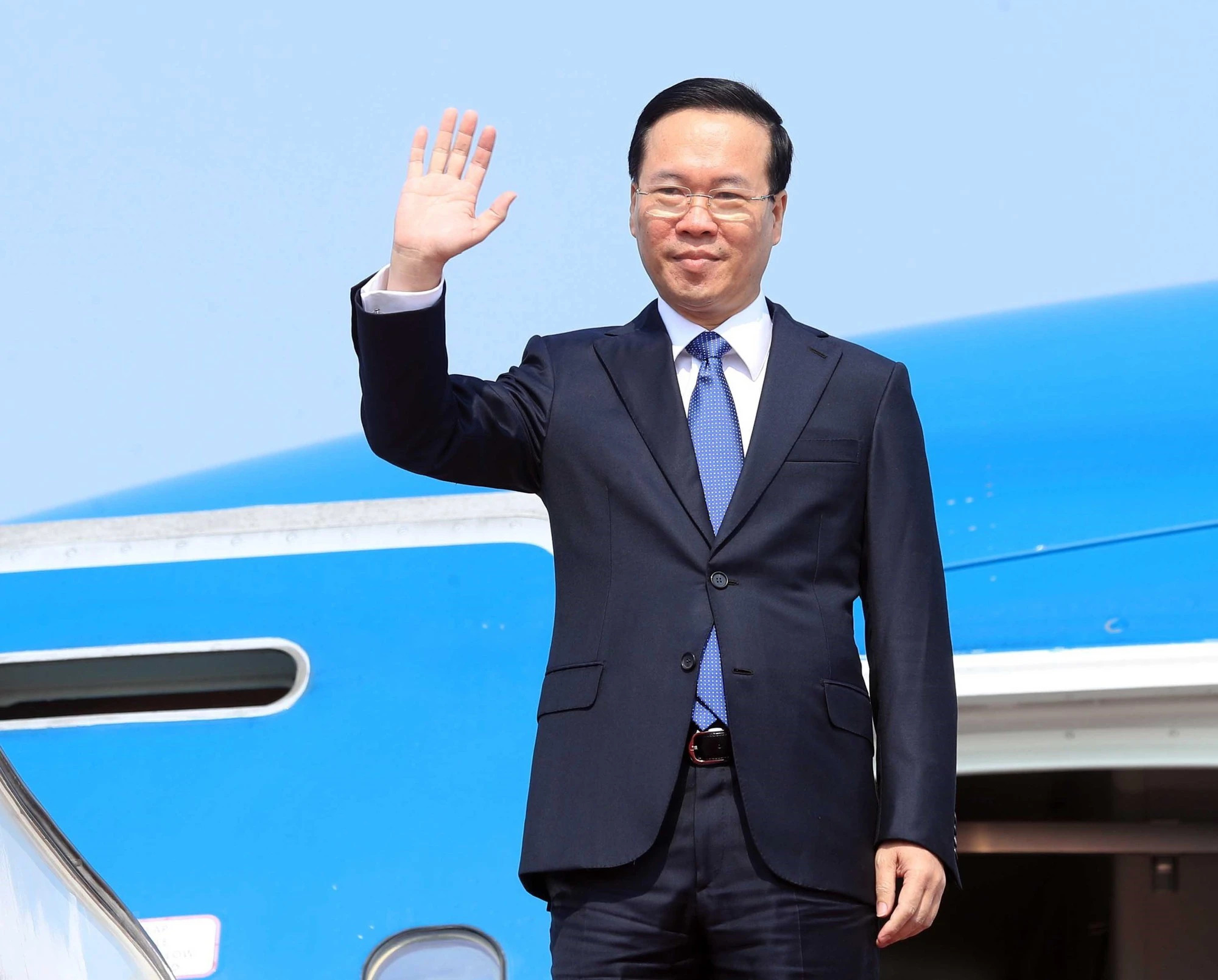 Le président Vo Van Thuong conclut sa visite en Chine pour le 3e Forum La Ceinture et la Route