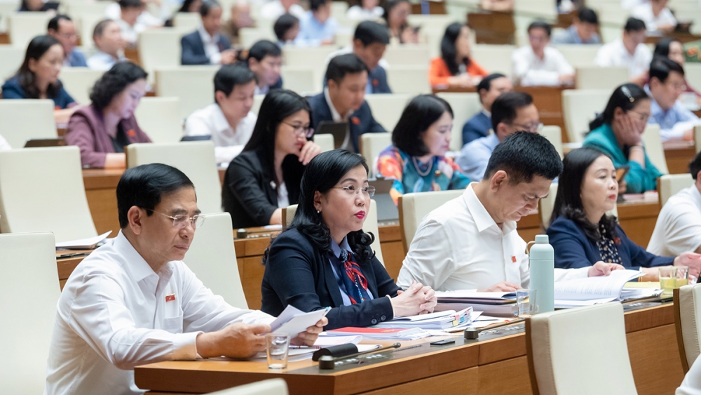 Les principaux dirigeants de l État bientôt soumis à un vote de confiance de l Assemblée nationale