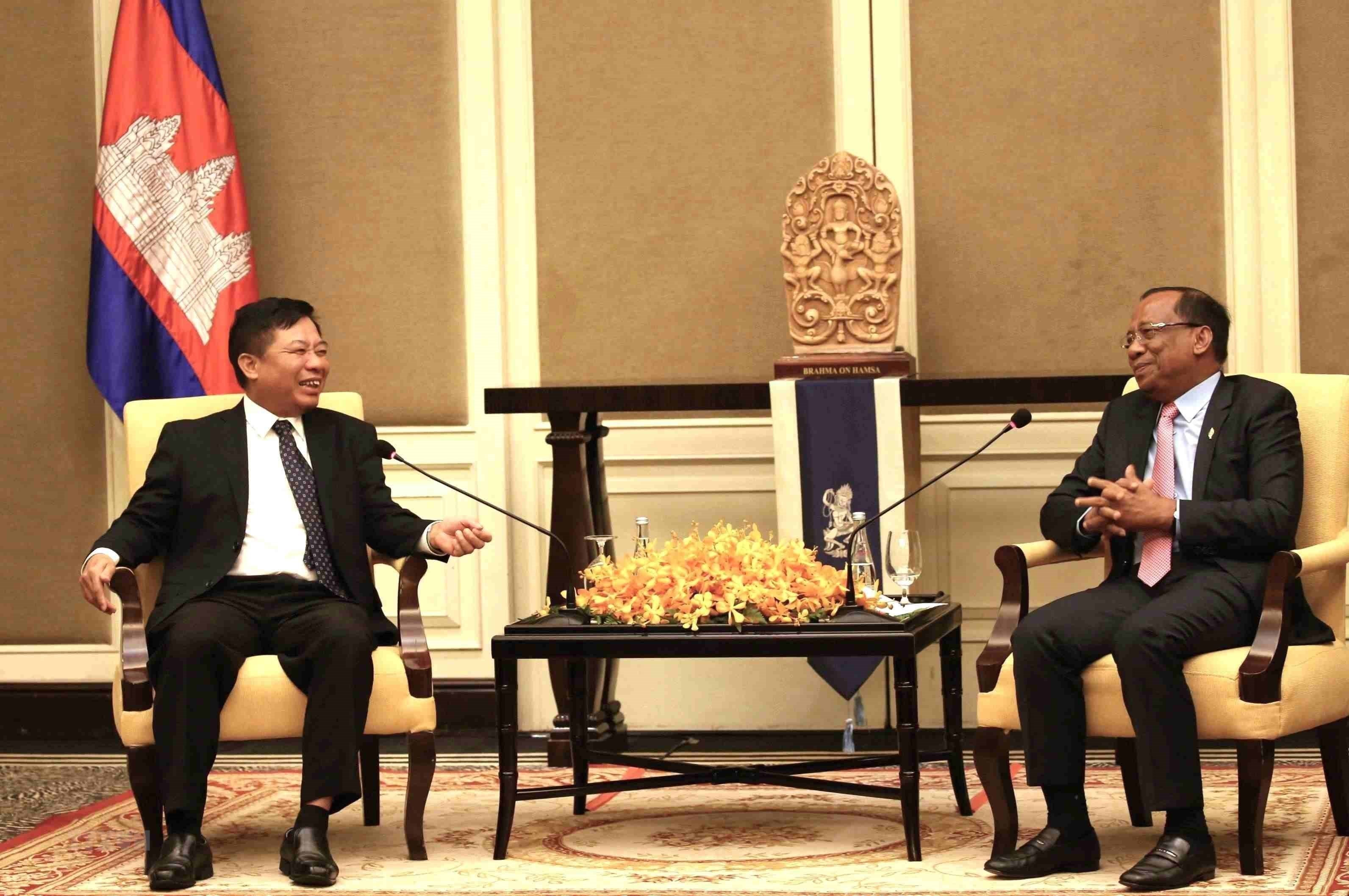 Vers de nouveaux progrès de la coopération Vietnam-Cambodge