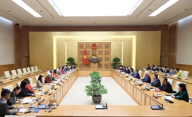 Le Premier ministre reçoit la coordonnatrice résidente des Nations Unies au Vietnam