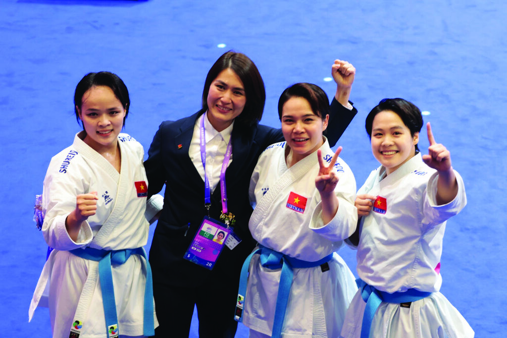 ASIAD 19 victoire de l’équipe féminine vietnamienne de karaté