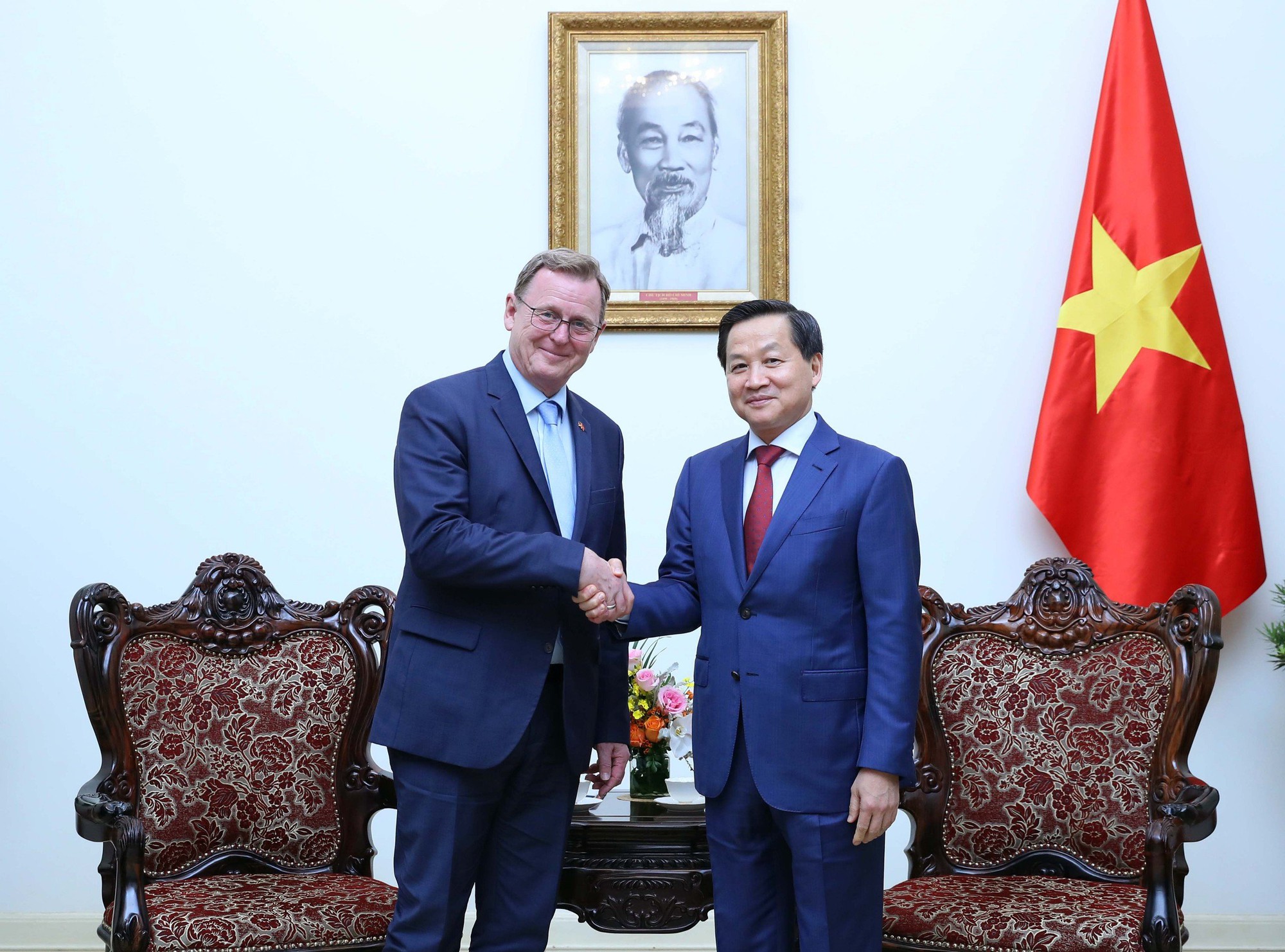 Le vice-Premier ministre Lê Minh Khai reçoit le ministre-président du Land de Thuringe