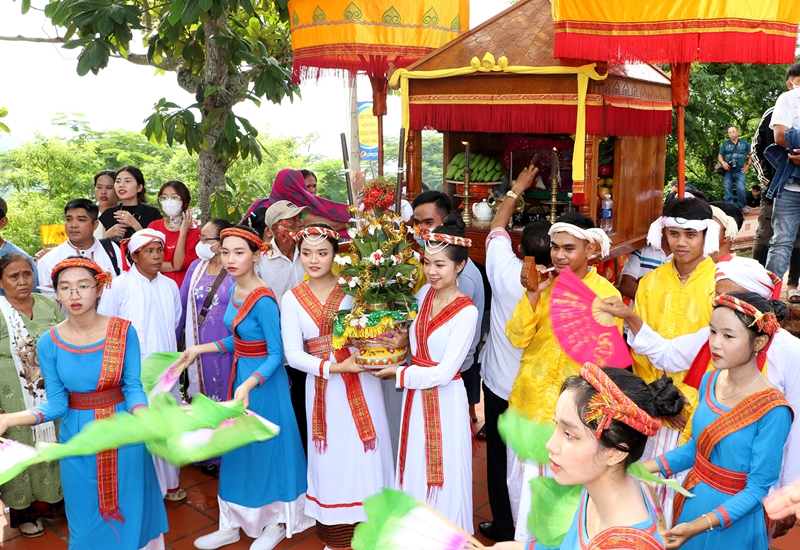 Binh Thuan préserve la fête Kate de l ethnie Cham