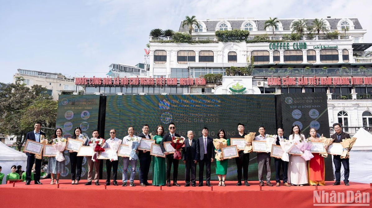 Diffuser les nombreuses valeurs positives du Programme National pour l Environnement Vert 2023