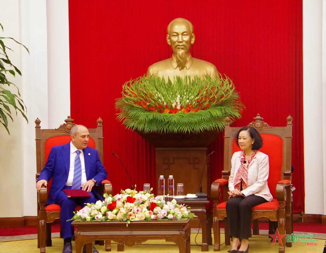 Pour approfondir l amitié traditionnelle Vietnam-Azerbaïdjan