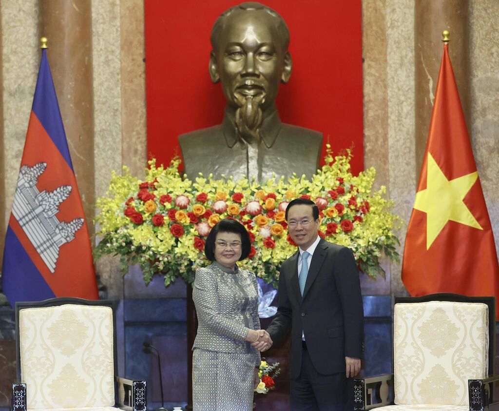 Le président Vo Van Thuong reçoit la présidente de l AN cambodgienne