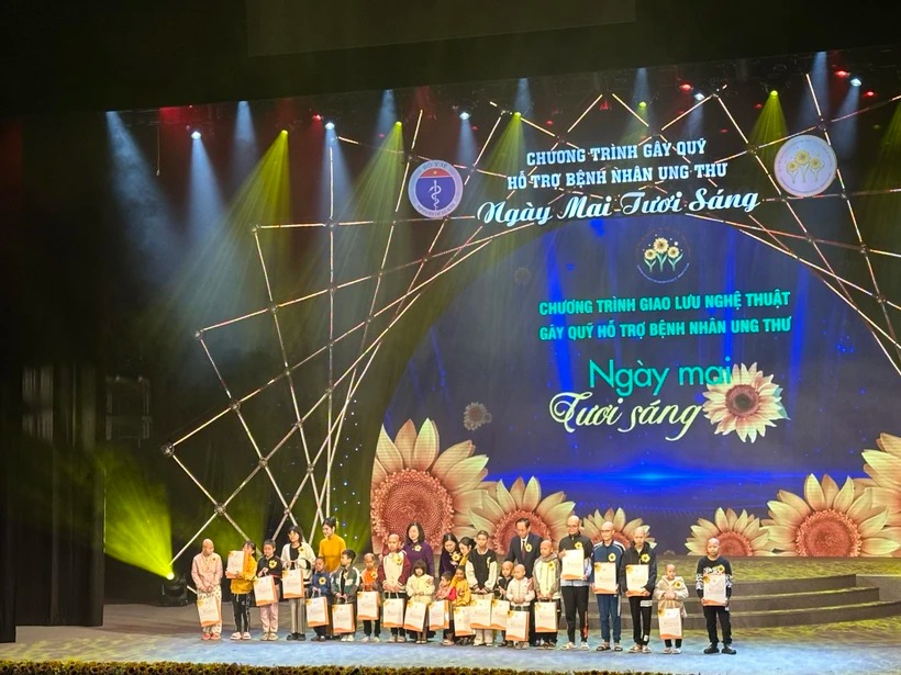 Plus de 350 000 Vietnamiens vivent avec un cancer