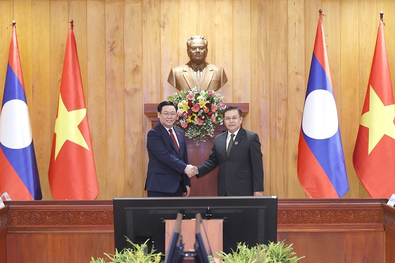 Les médias lao parlent de la visite de travail du président de l’Assemblée nationale vietnamienne
