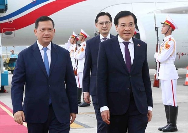 Le Premier ministre cambodgien Hun Manet commence sa visite officielle au Vietnam
