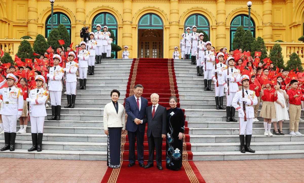 Cérémonie d accueil officielle du secrétaire général et président chinois Xi Jinping
