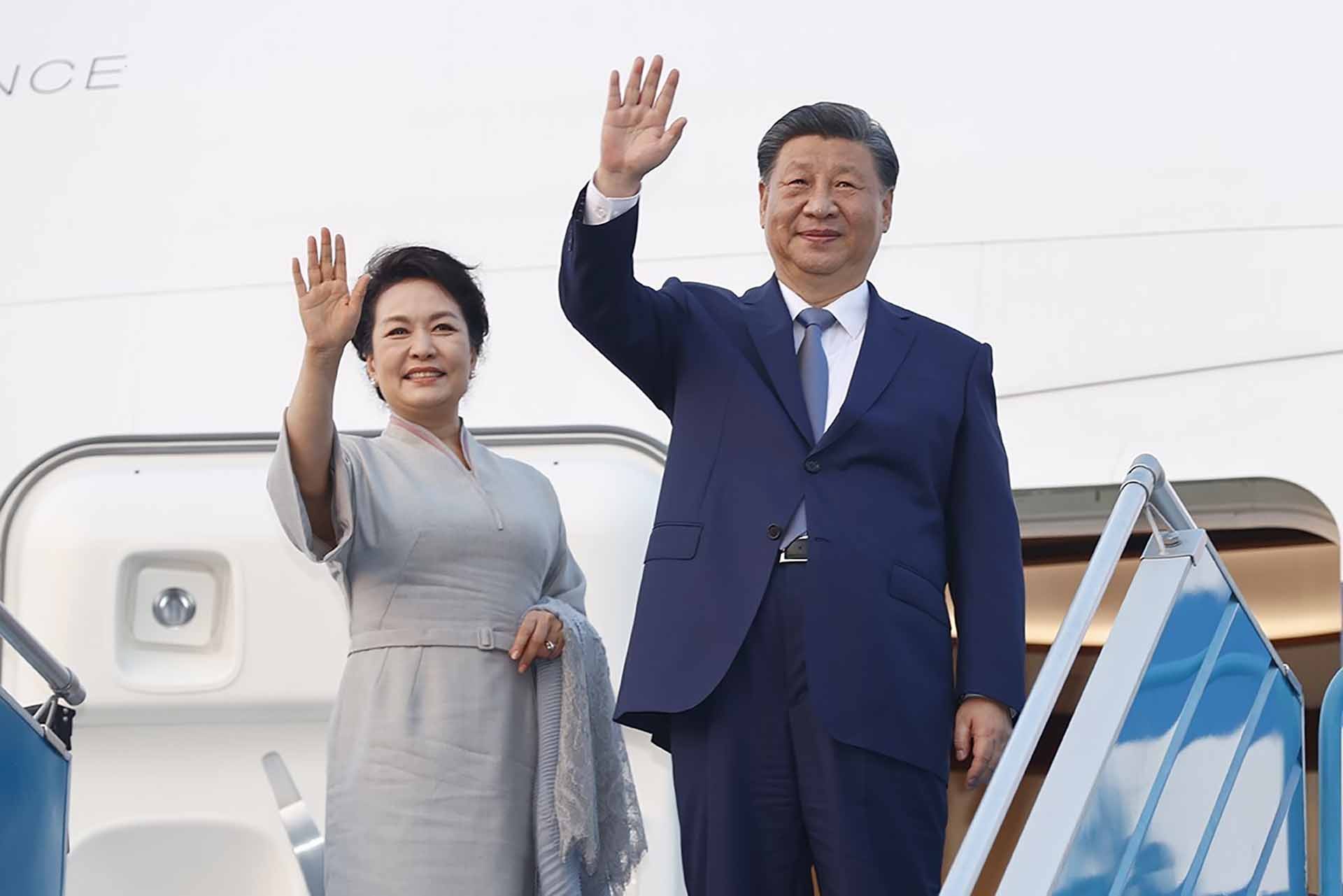 Le dirigeant chinois Xi Jinping termine avec succès sa visite d’État au Vietnam