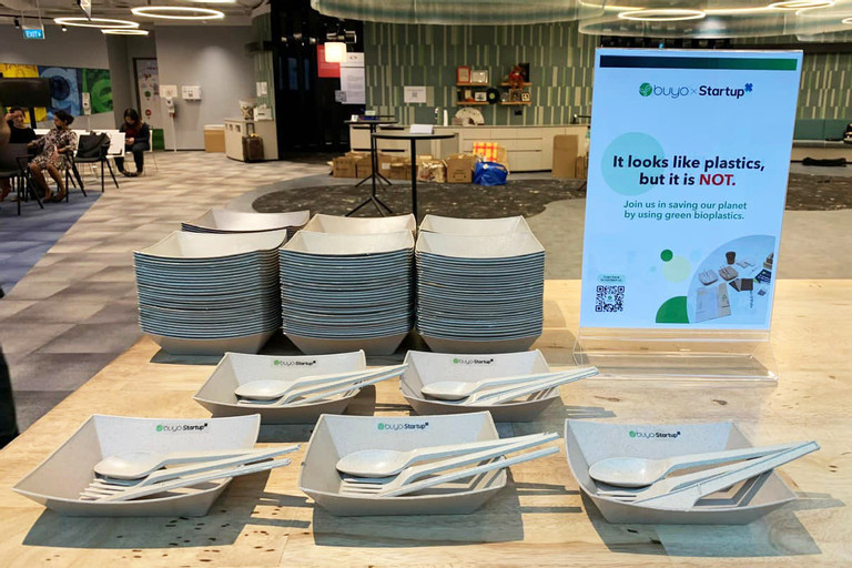 Les entreprises voient une opportunité dans les bioplastiques fabriqués au Vietnam