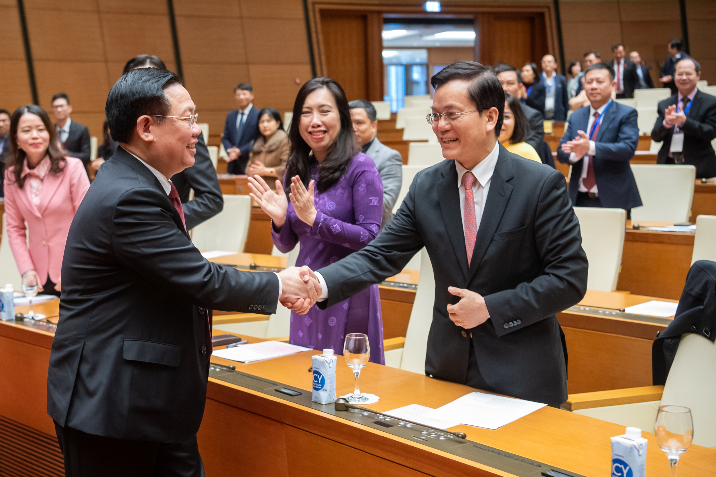 Le président de l AN rencontre les ambassadeurs et les chefs des agences de représentation à l étranger