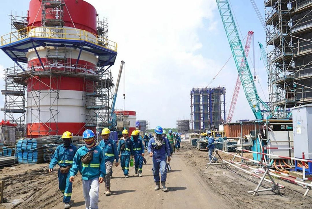 Le Vietnam se concentre sur le développement de l’électricité au gaz naturel liquéfié