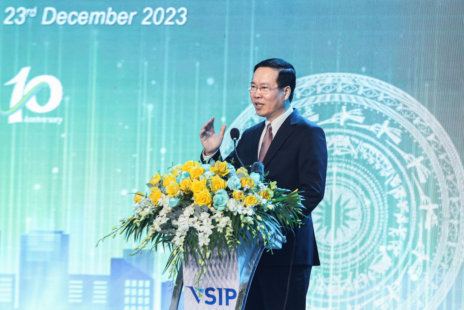 Le président Vo Van Thuong assiste au 10e anniversaire du VSIP Quang Ngai
