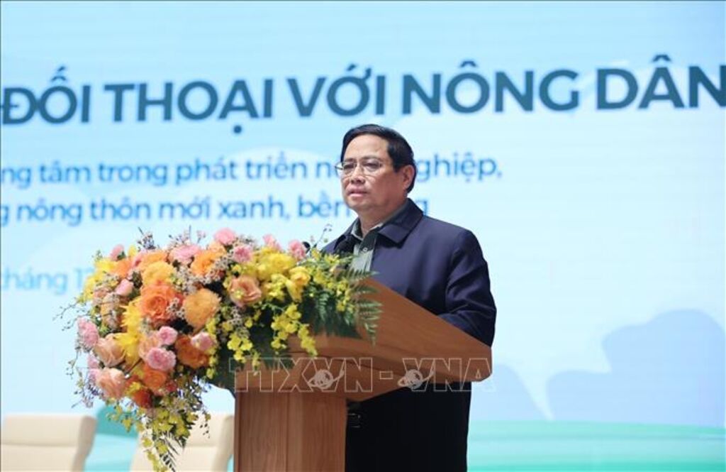 Le Premier ministre Pham Minh Chinh dialogue avec les agriculteurs