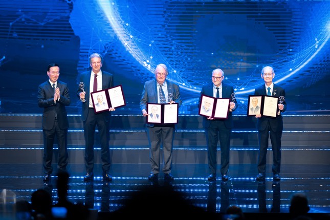 La fondation VinFuture lance un appel à candidatures pour la saison 2024